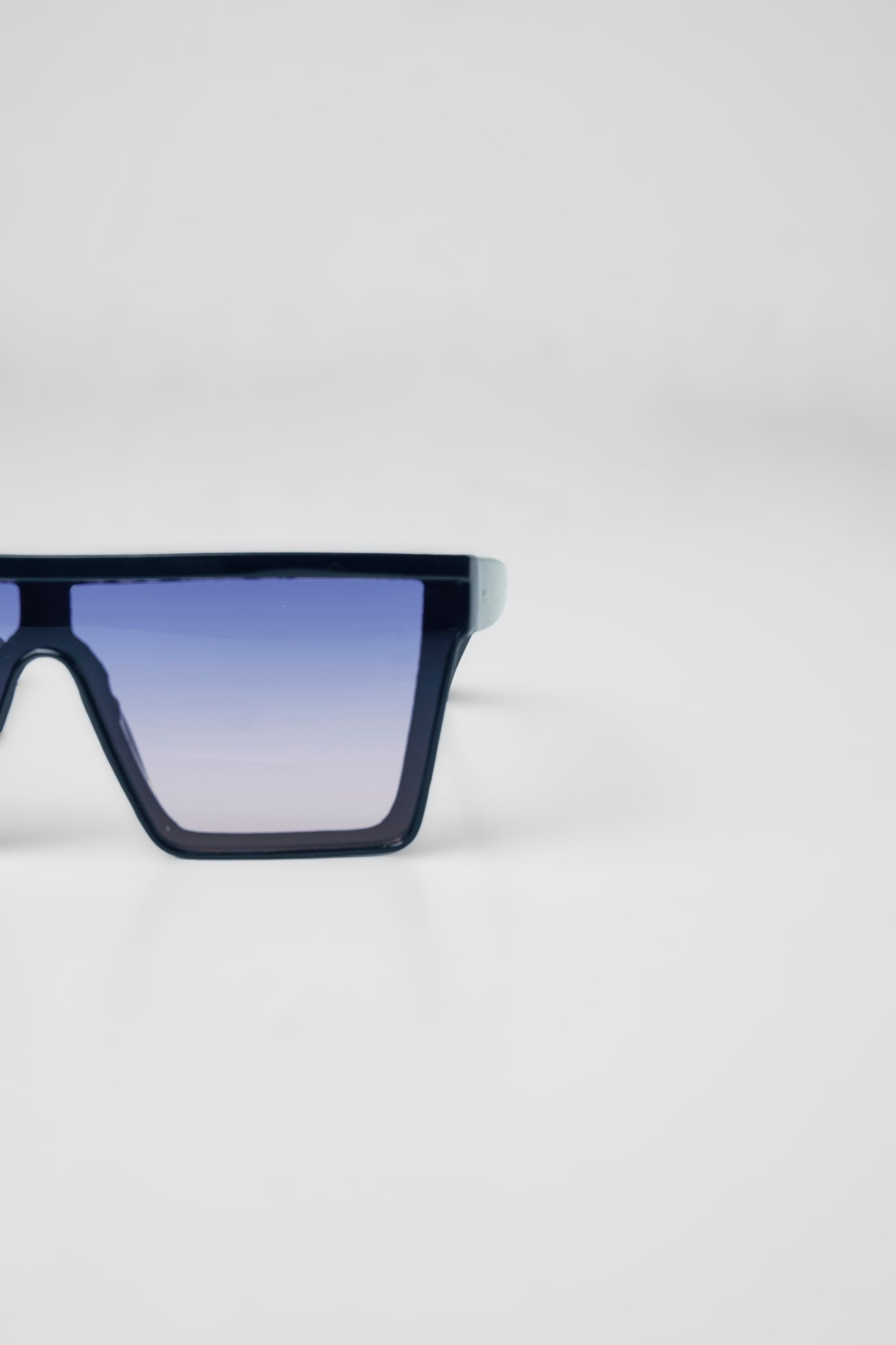 Mogul Shades